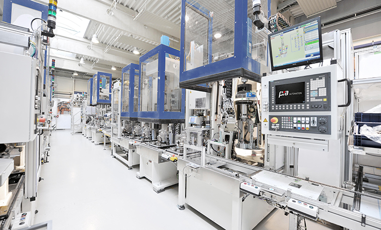 2015年报 工业机械人 官网使用.jpg