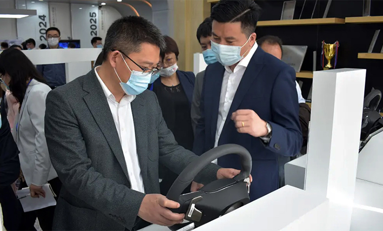 公共车辆清静立异手艺展1 官网使用.jpg