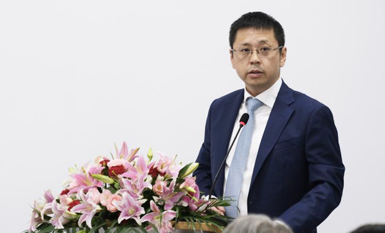 陈伟 官网使用.jpg