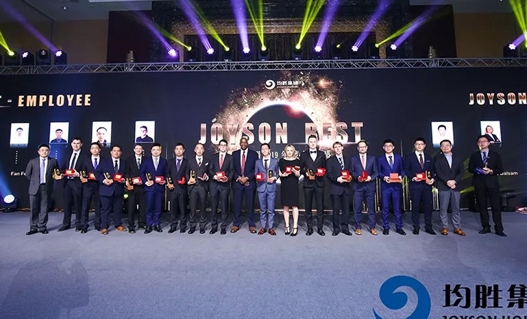 优异员工 官网.jpg